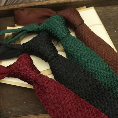 New Fashion Knitted Ties For Men British Casual Preppy Chic Solid Brown Black Neckties Women 6CM Red Narrow Soft Neck Tie Cravat